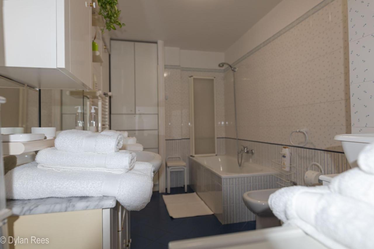 Villa Bob'S Fleming House Roma Esterno foto